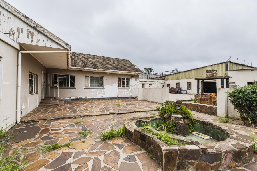 Commercial Property for Sale in Wilsonia Eastern Cape